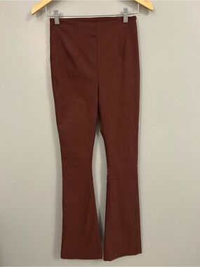 Collusion High-Rise Flare Pants in Deep Brown Size 4